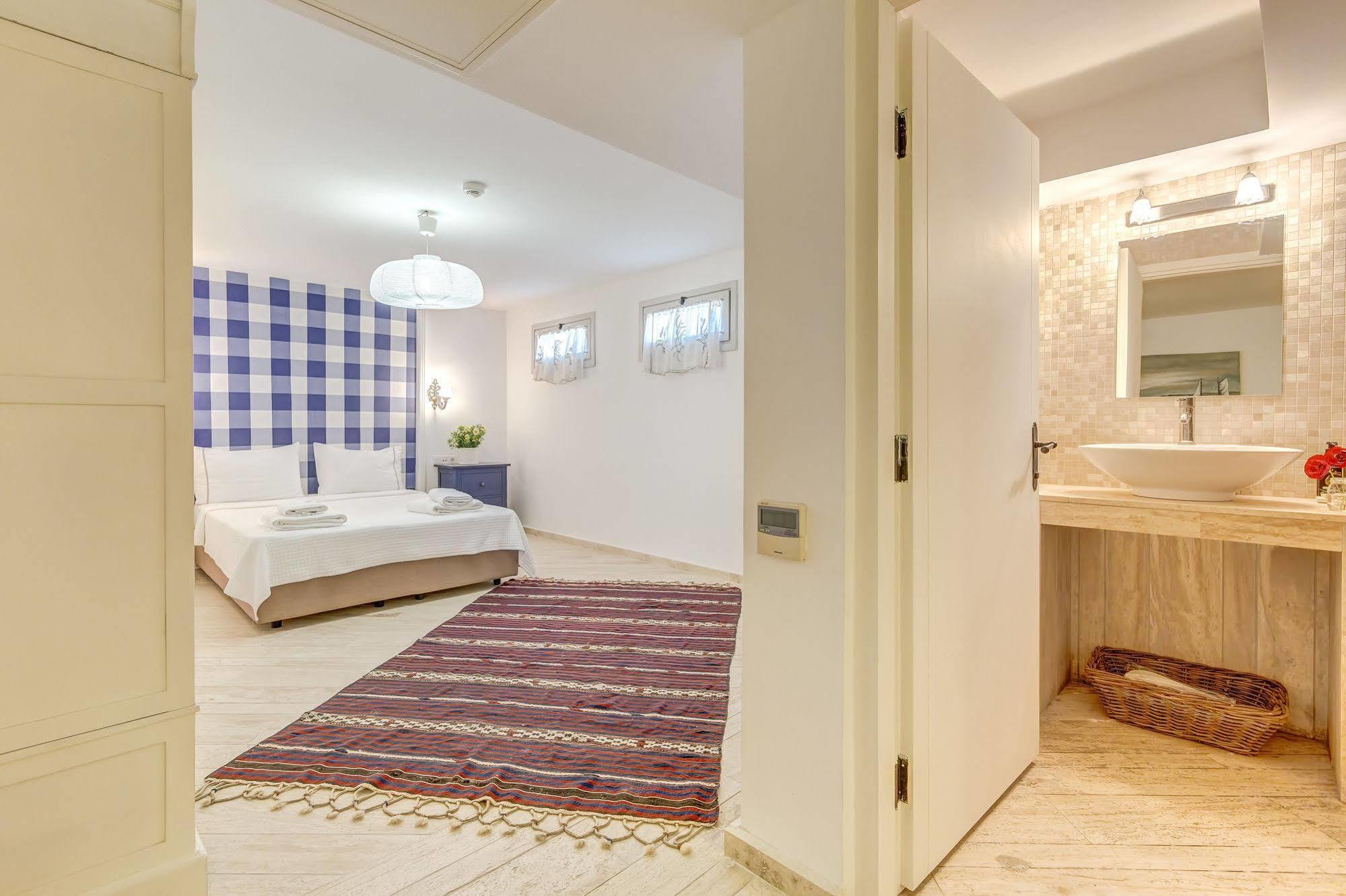 Ev Bharat Butique Hotel, Alaçatı Zewnętrze zdjęcie